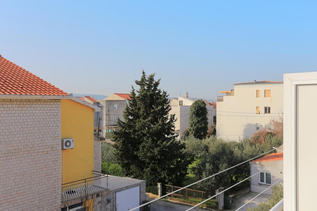 Apartments And Rooms With Parking Space Kastel Stafilic, Kastela - 18673 المظهر الخارجي الصورة